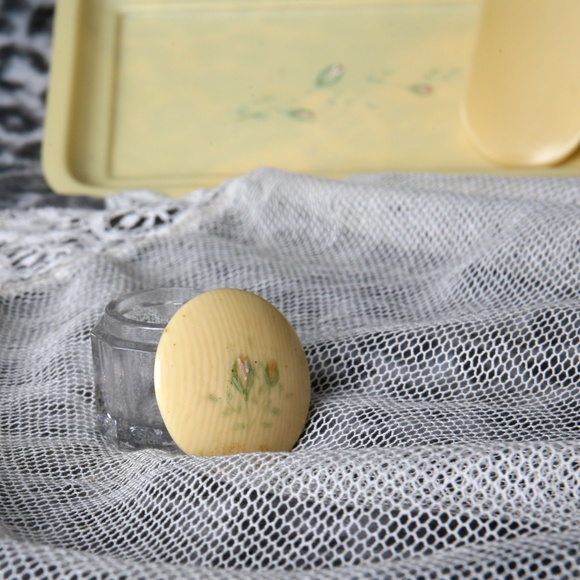 Antique Celluloid Rose Dresser Tray Jar & Shoehorn - Picture 3 of 7